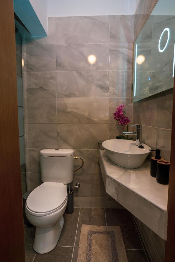 Seashell Luxury Apartment Никити Экстерьер фото