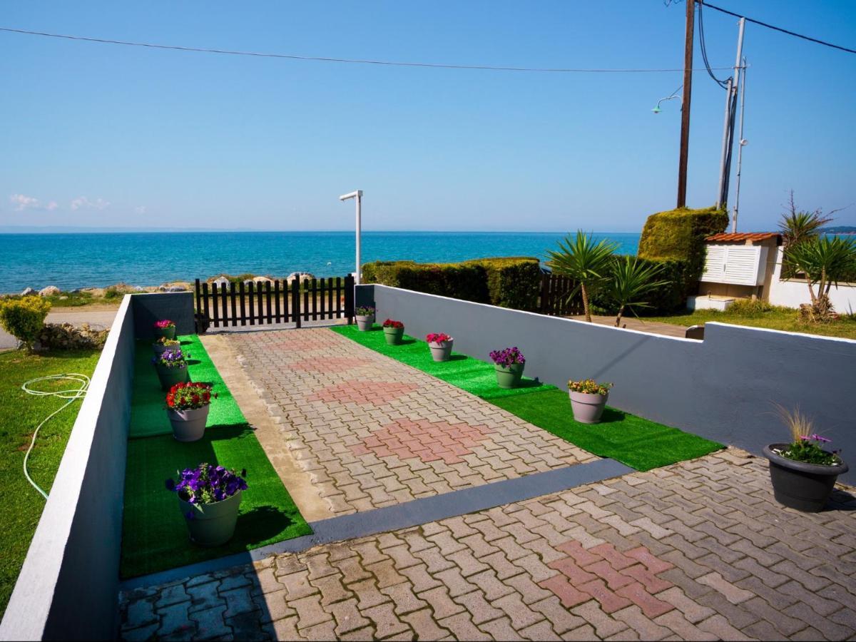Seashell Luxury Apartment Никити Экстерьер фото